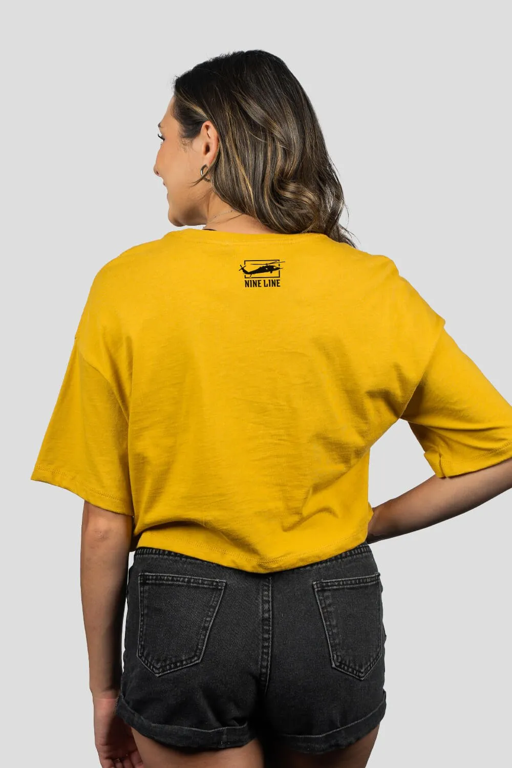 Pooh Outline - Women's Crop Tee